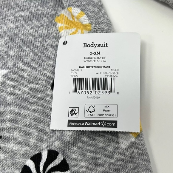 Baby Halloween Candy Romper Grey (NWT) Size: 0/3M - Candy Corn - Picture 8 of 10